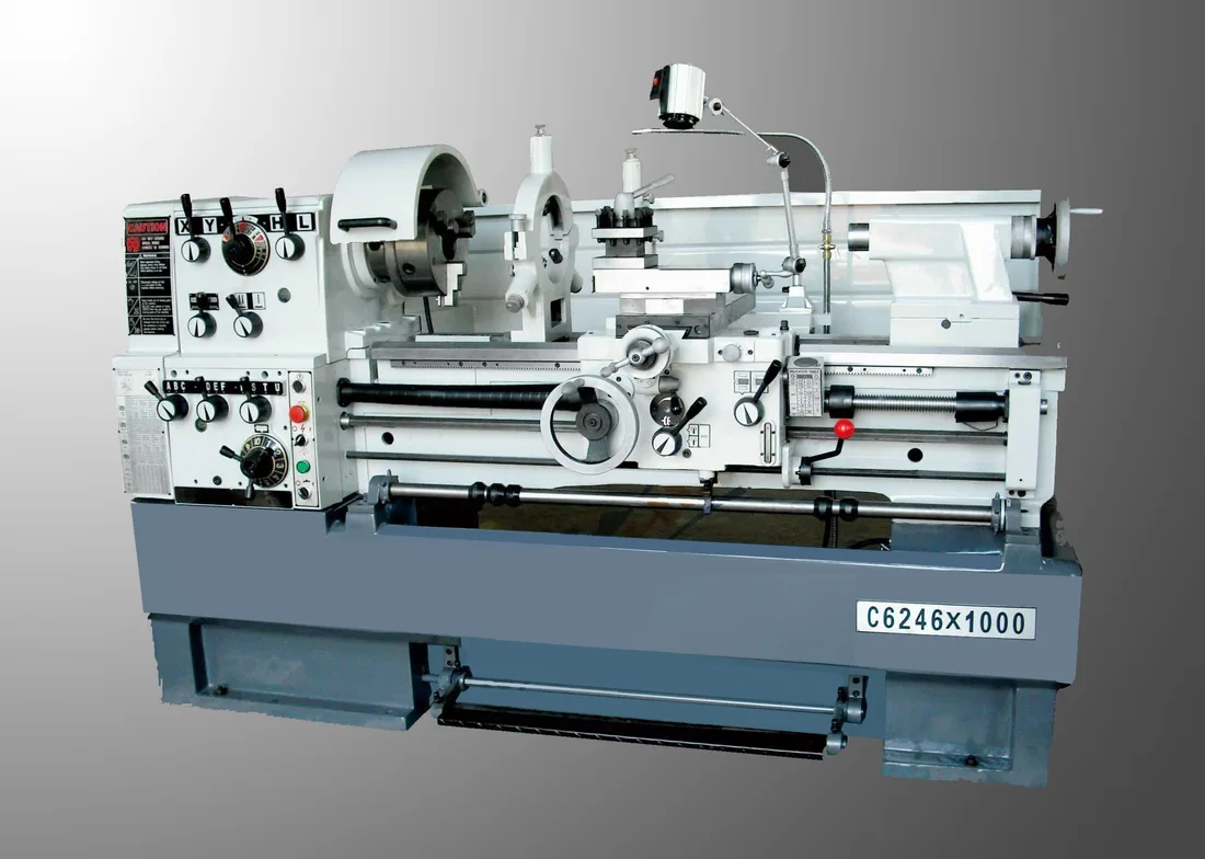 金属车床 (通用, 中端) METAL-LATHE-MID